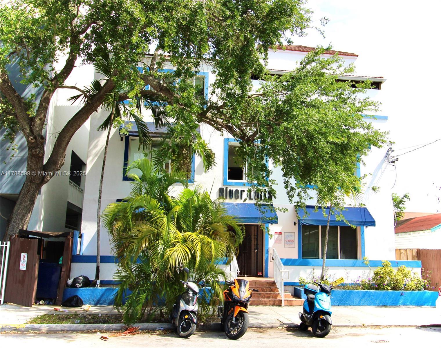 Picture of 1021 NW 3Rd St # 201, Miami, FL 33128
