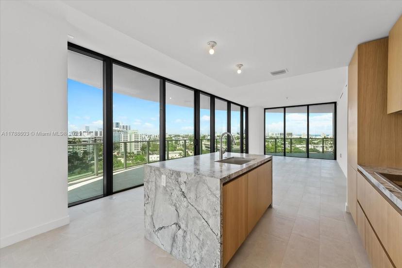 Picture of 500 Alton Rd # 1105, Miami Beach FL 33139