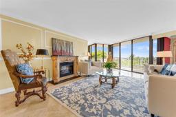 Picture of 2000 Towerside Ter # 702, Miami, FL 33138