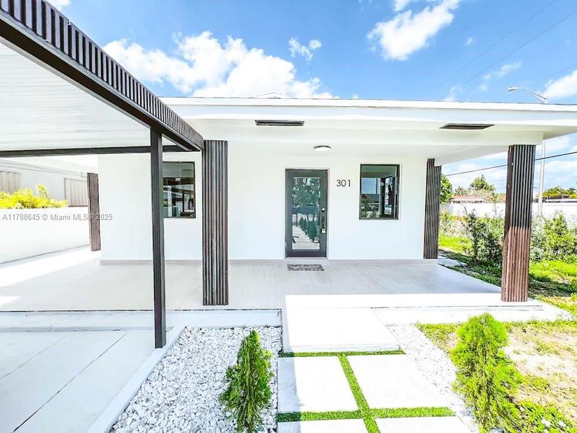 Picture of 301 W 30Th St, Hialeah FL 33012