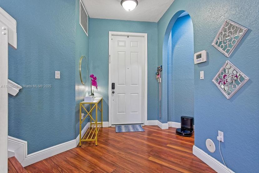 Picture of 954 NE 37Th Ave, Homestead FL 33033