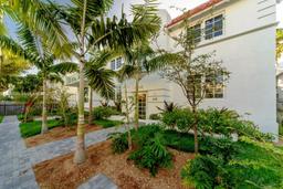 Picture of 1410 Euclid Ave # 5, Miami Beach, FL 33139