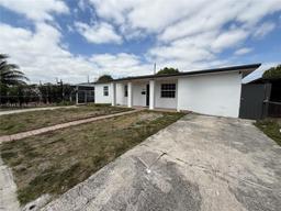 Picture of 3902 E 8Th Ct, Hialeah, FL 33013