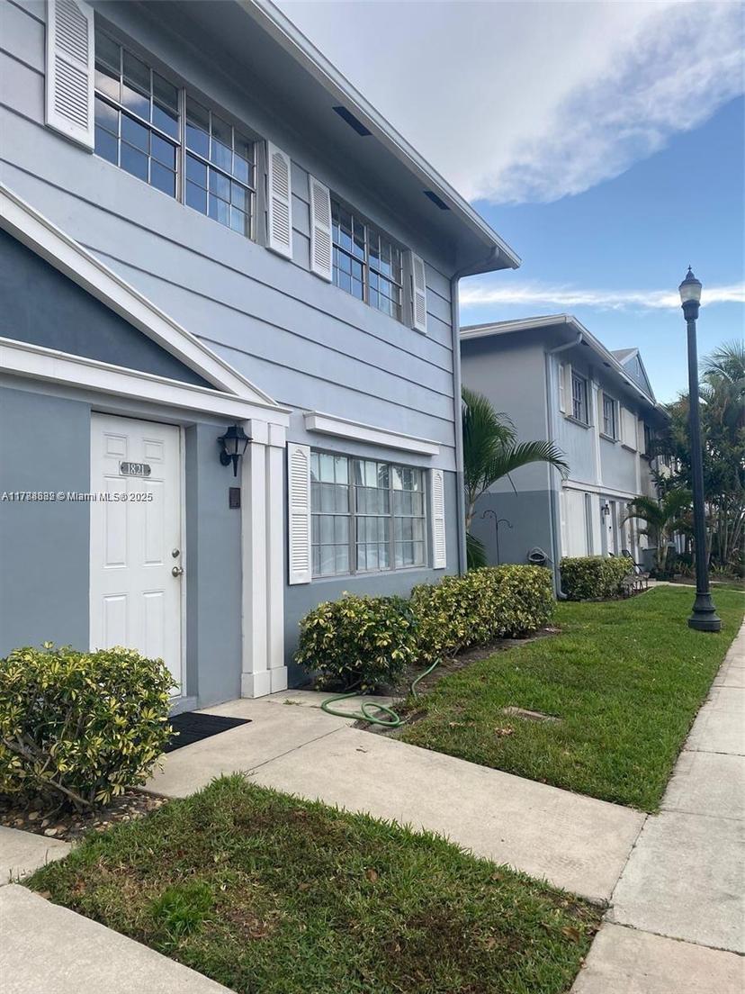 Picture of 1821 SW 81St Ave # 14, Davie FL 33324