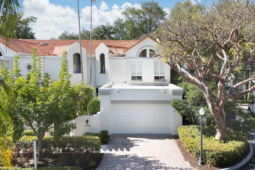 Picture of 6730 SW 88Th Ter, Pinecrest FL 33156