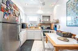 Picture of 1050 Atlantic Shores Blvd # 210, Hallandale Beach, FL 33009