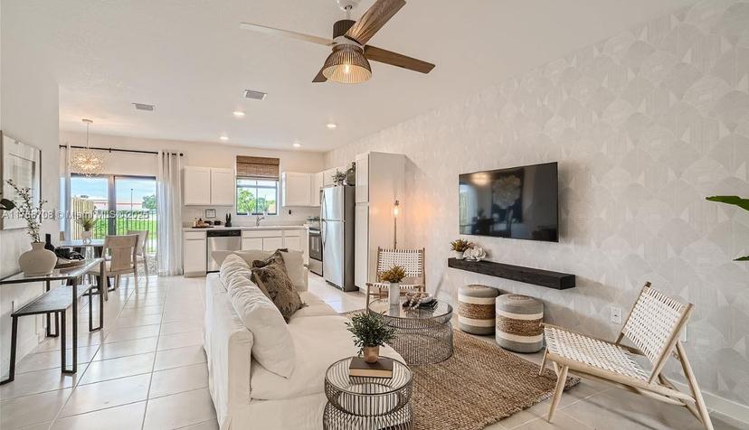 Picture of 1454 NE 3Rd Avenue, Florida City FL 33034