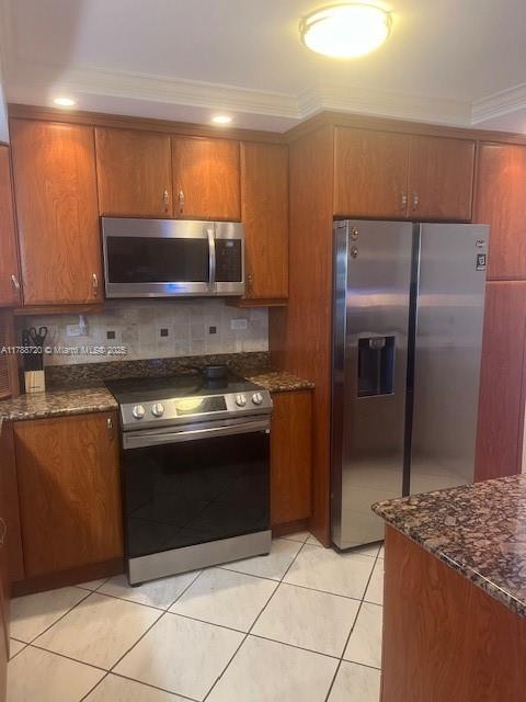 Picture of 800 NE 195Th St # 701, Miami FL 33179