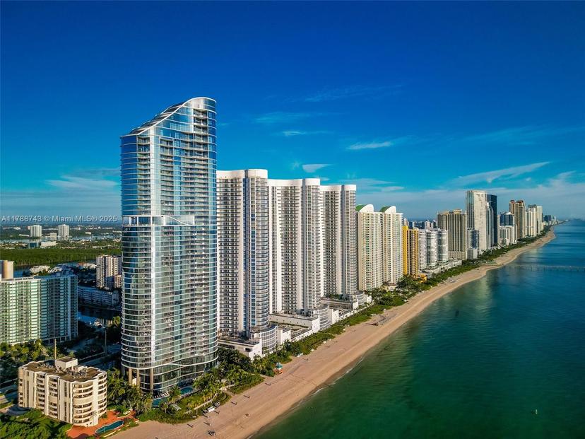 Picture of 15701 Collins Ave, Sunny Isles Beach FL 33160