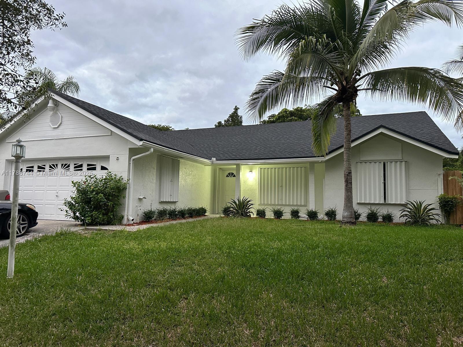 Picture of 9771 SW 216Th Ter, Cutler Bay, FL 33190
