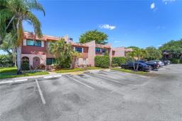 Picture of 19 Madrid Ln # 13, Davie, FL 33324