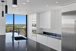 Picture of 2427 Presidential Way # 1, West Palm Beach, FL 33401