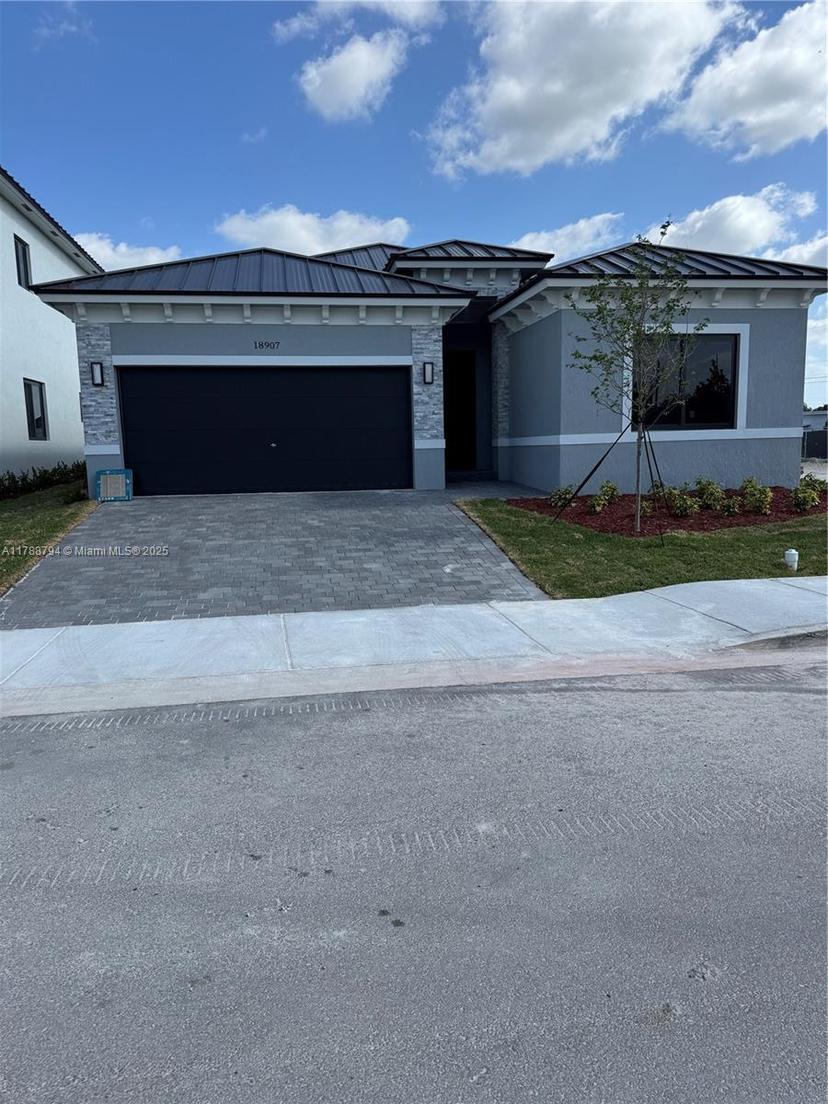 Picture of 18907 SW 317Th Ter, Homestead FL 33030