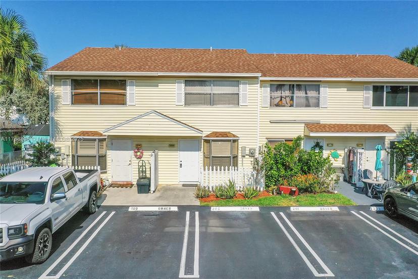 Picture of 2699 NE 15Th St, Pompano Beach FL 33062