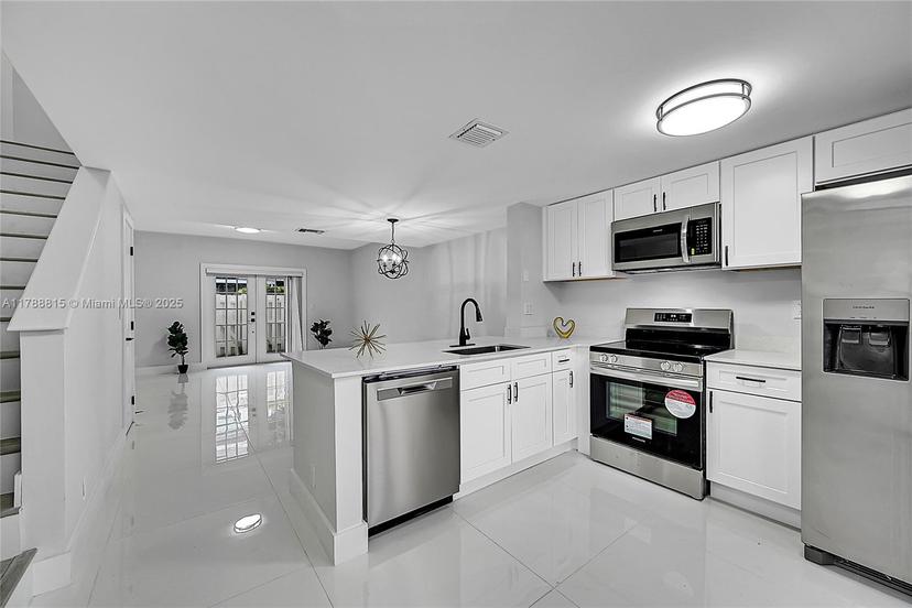 Picture of 2699 NE 15Th St, Pompano Beach FL 33062