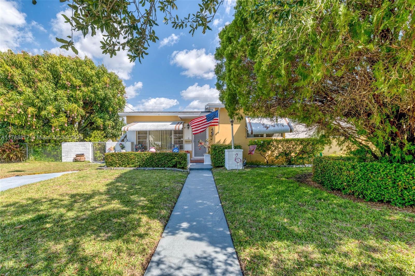 Picture of 10005 Nicaragua Dr, Cutler Bay, FL 33189