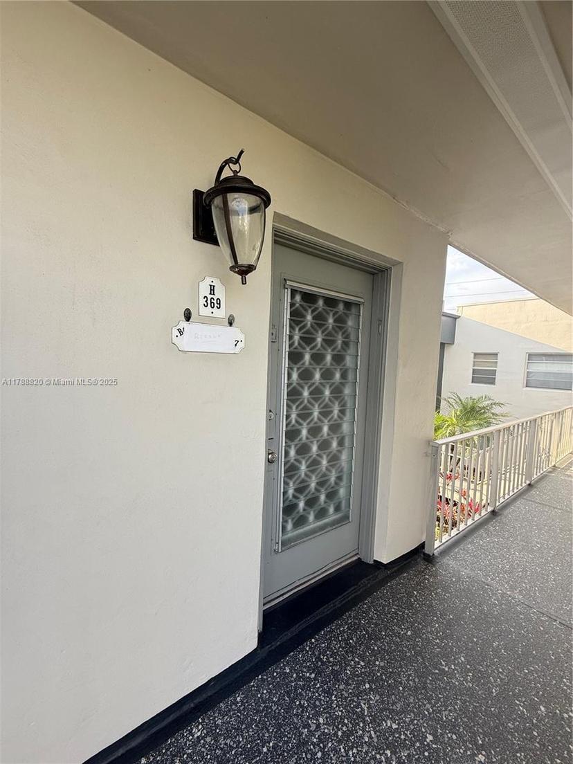 Picture of 369 Burgundy H # 369, Delray Beach FL 33484