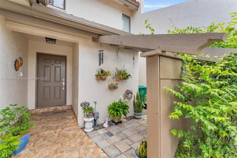 Picture of 8735 SW 113Th Ct, Miami FL 33173