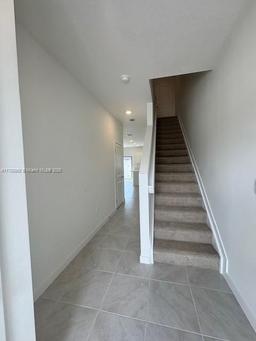 Picture of 657 NW 6Th Ter, Florida City, FL 33034