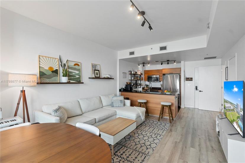 Picture of 3301 NE 1St Ave # H1611, Miami FL 33137