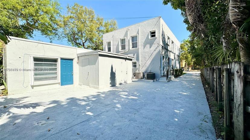 Picture of 10538 NE 4Th Ave, Miami Shores FL 33138