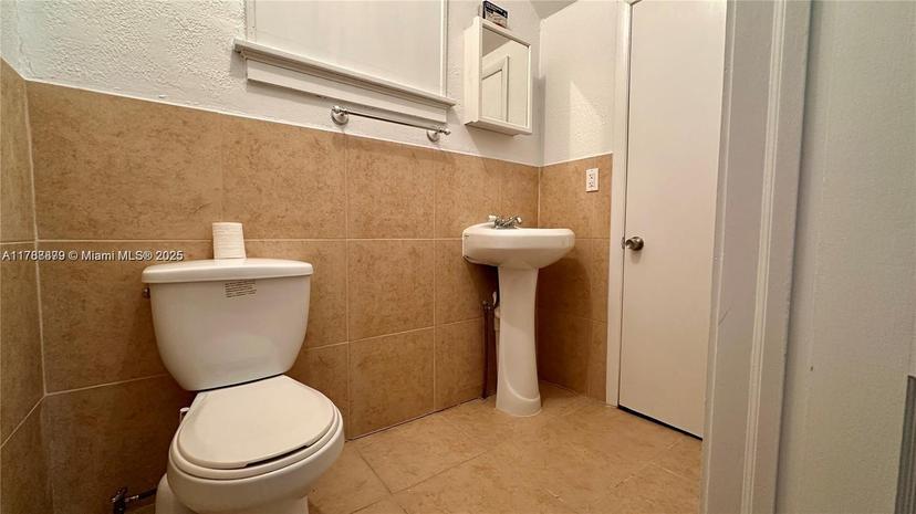 Picture of 10538 NE 4Th Ave, Miami Shores FL 33138