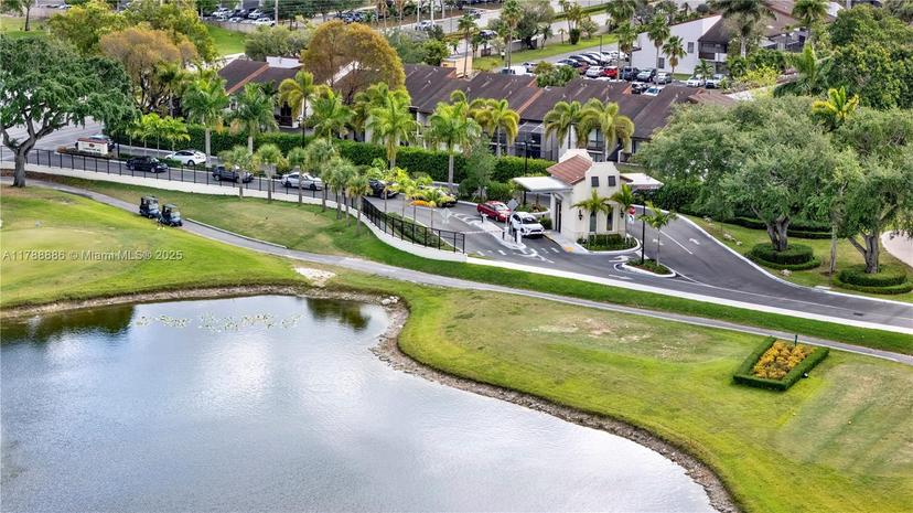 Picture of 3939 Adra Ave # 47, Doral FL 33178