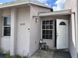 Picture of 3530 NW 194Th Ter, Miami Gardens, FL 33056