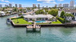 Picture of 990 Powell Dr, Singer Island, FL 33404
