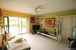 Picture of 70 Ivy Rd, Hollywood, FL 33021