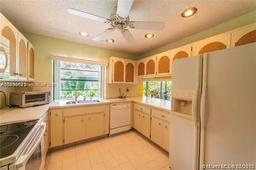 Picture of 70 Ivy Rd, Hollywood, FL 33021