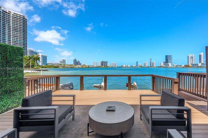 Picture of 3927 NE 171St St # C, North Miami Beach FL 33160