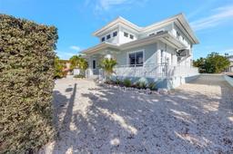 Picture of 118 Pelican Rd, Tavernier, FL 33070