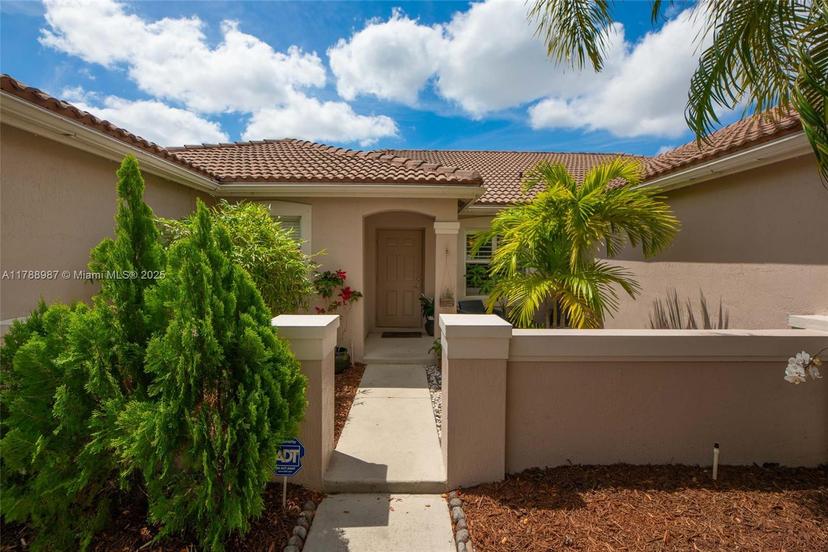 Picture of 2086 N Borealis Way, Weston FL 33327