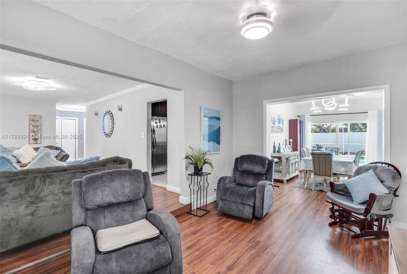 Picture of 2740 NW 175Th St, Miami Gardens FL 33056