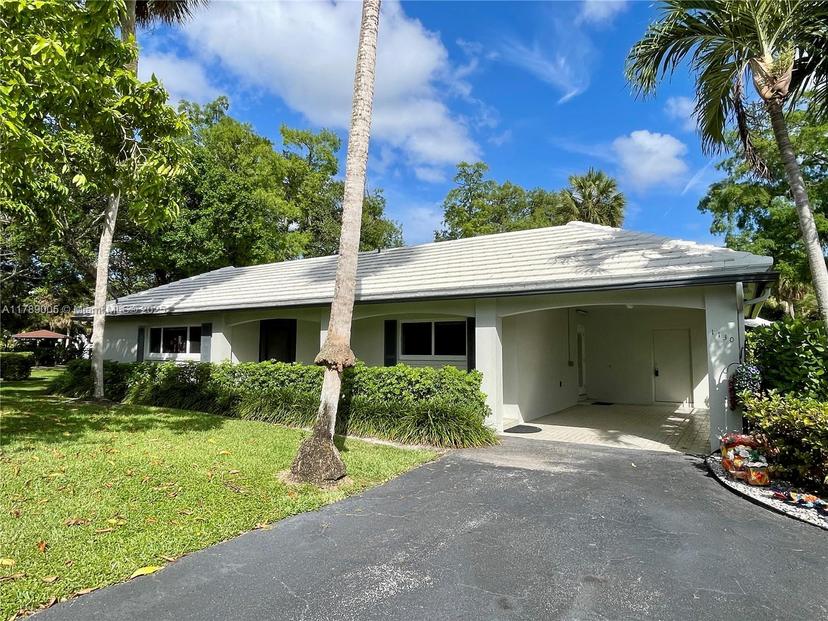 Picture of 1130 W Cypress Dr # 16, Pompano Beach FL 33069