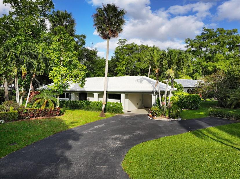 Picture of 1130 W Cypress Dr # 16, Pompano Beach FL 33069