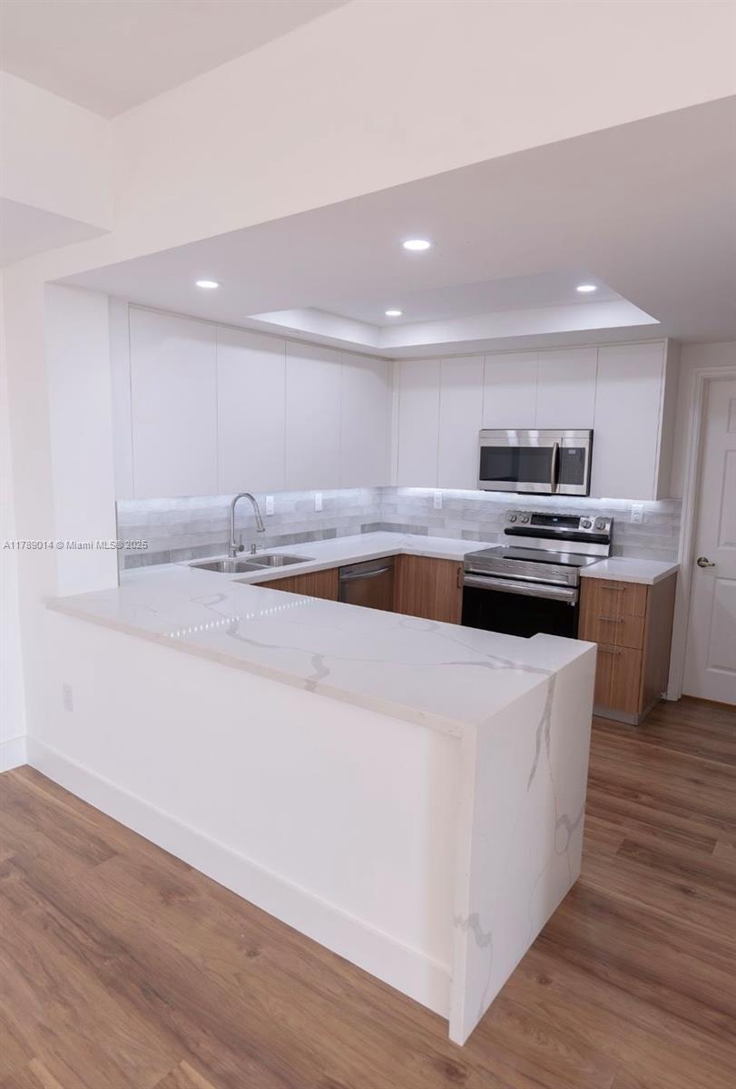 Picture of 9725 NW 52Nd St # 515, Doral FL 33178