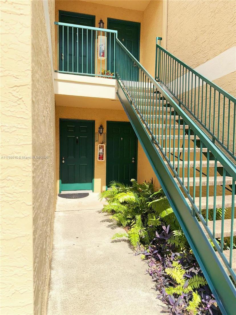 Picture of 805 Riverside Dr # 1111, Coral Springs FL 33071