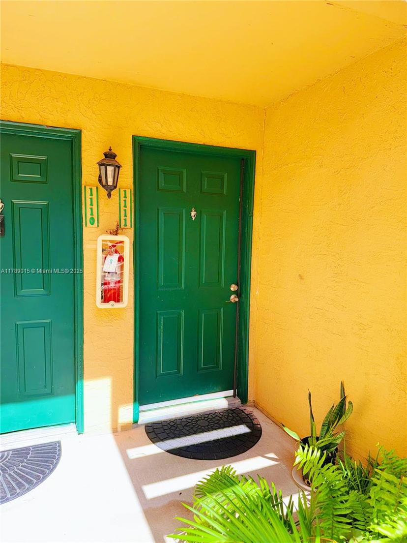 Picture of 805 Riverside Dr # 1111, Coral Springs FL 33071