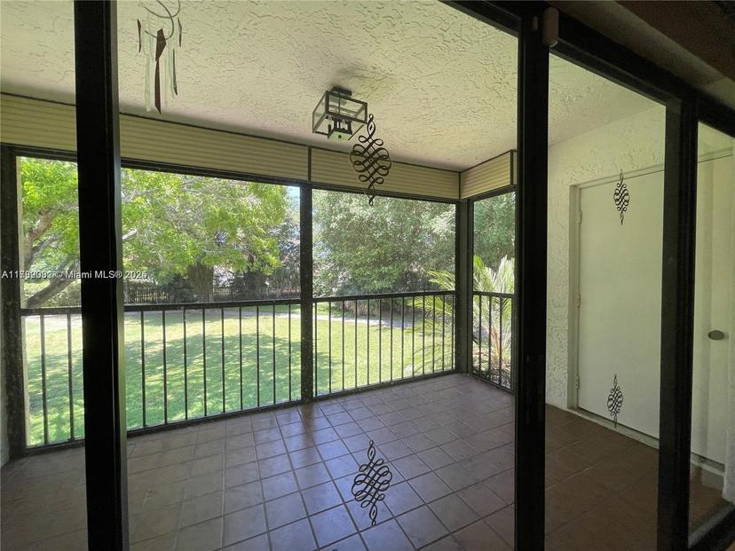 Picture of 5121 Oak Hill Ln # 426, Delray Beach FL 33484