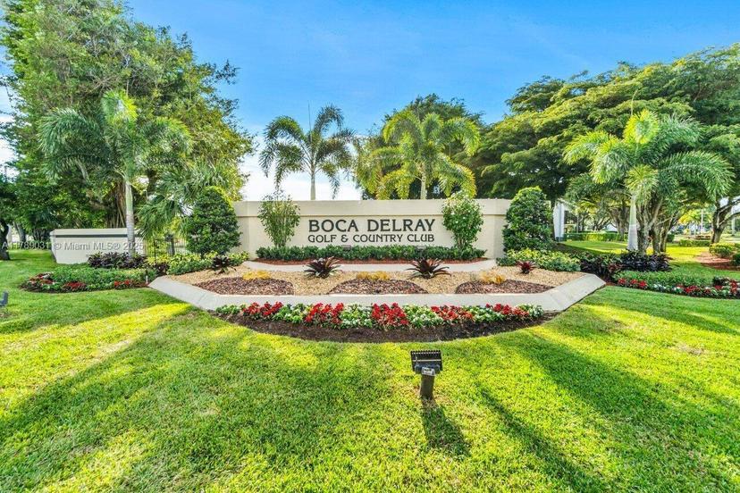 Picture of 5121 Oak Hill Ln # 426, Delray Beach FL 33484