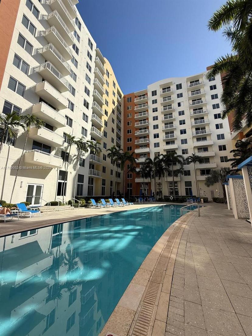 Picture of 18800 NE 29Th Ave # 801, Aventura FL 33180
