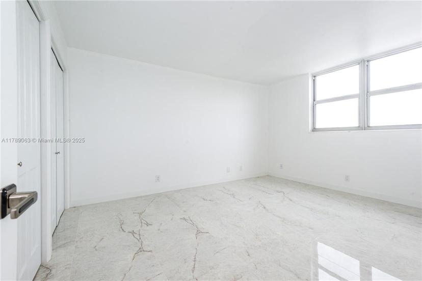 Picture of 1811 Jefferson St # 509, Hollywood FL 33020