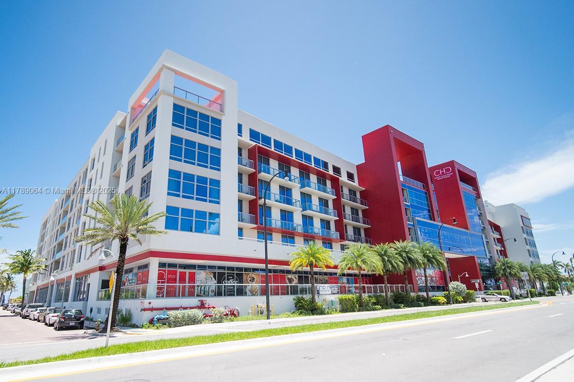 Picture of 777 N Ocean Dr # S323, Hollywood, FL 33019