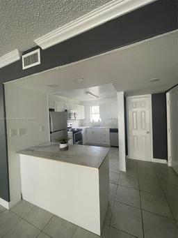 Picture of 600 NE 25Th St # 60, Miami, FL 33137
