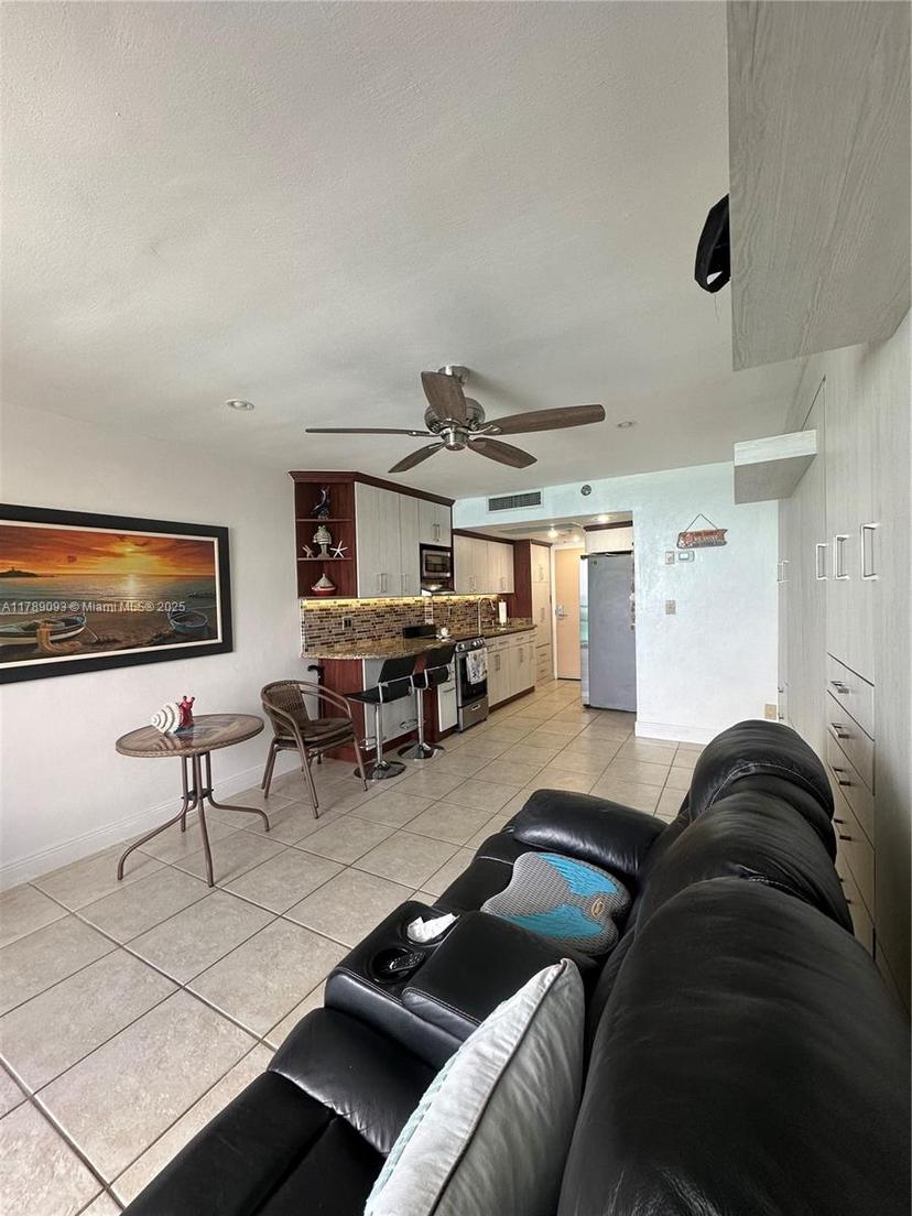 Picture of 19201 Collins Ave # 1147, Sunny Isles Beach FL 33160