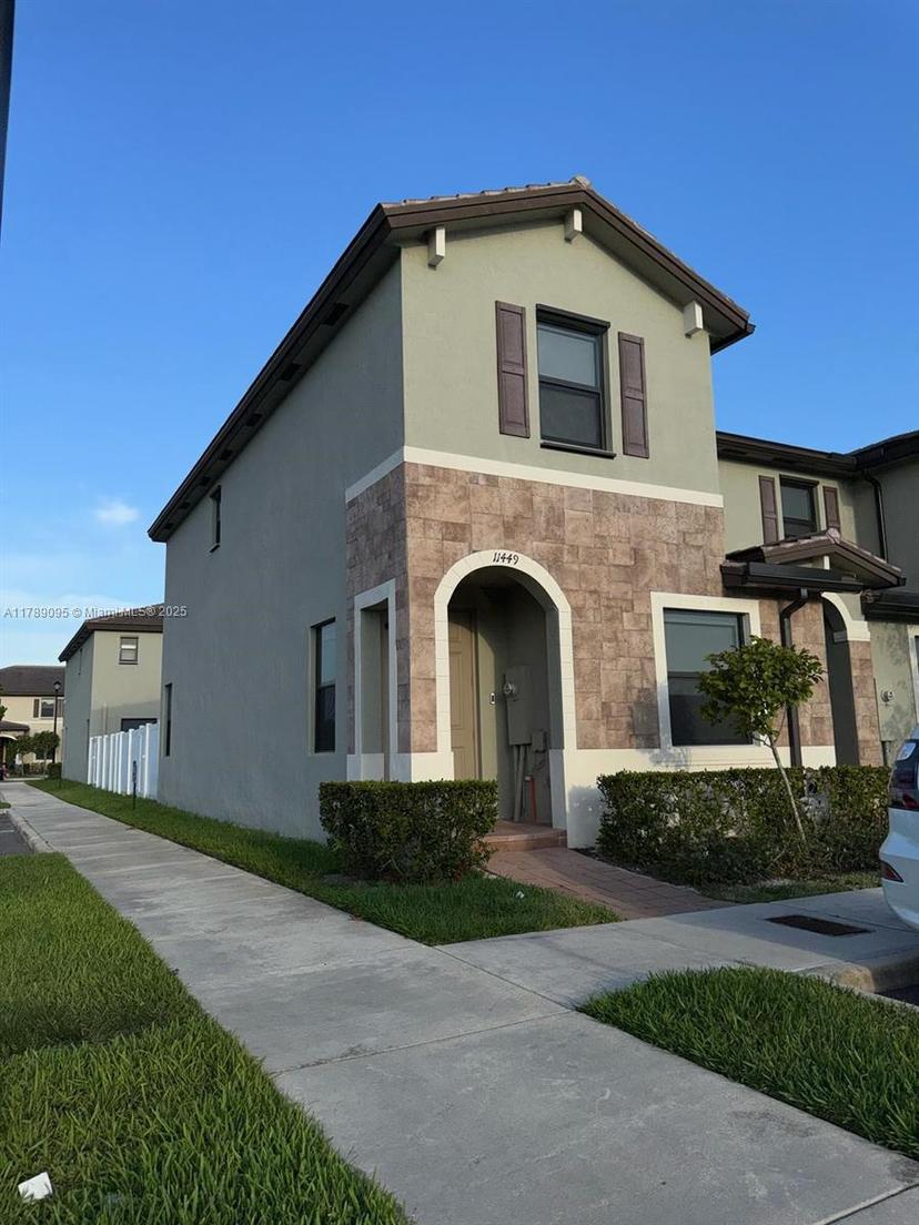 Picture of 11449 W 34Th Ln, Hialeah FL 33018