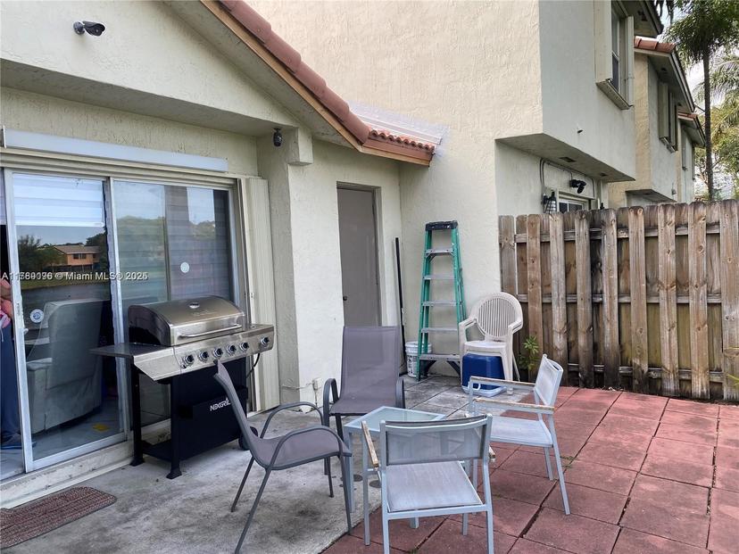 Picture of 111 NW 108Th Ave, Pembroke Pines FL 33026