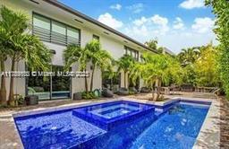Picture of 635 Curtiswood Dr, Key Biscayne, FL 33149